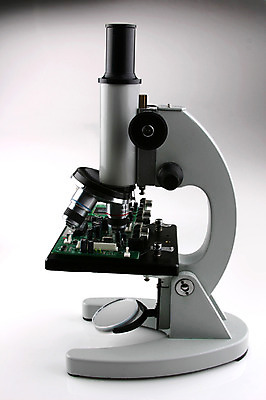 포토 JPG 스튜디오촬영 과학 첨단산업 실내 현미경 실험기구 실험 정보기술 사람없음 기계 과학기술 도구 실험실 부속품 회로판 분석 오브젝트 하이테크 반도체 확대경 반도체산업 전자회로 국내포토 산업 컨셉 기술 내부 파일형식
