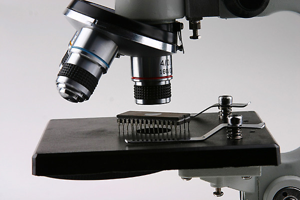 포토 JPG 스튜디오촬영 과학 첨단산업 실내 현미경 실험기구 실험 정보기술 사람없음 기계 과학기술 도구 실험실 부속품 분석 오브젝트 하이테크 반도체 확대경 반도체산업 국내포토 산업 컨셉 기술 내부 파일형식
