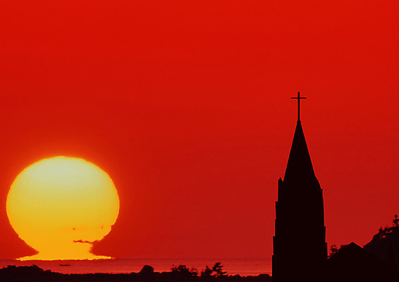 JPG 편집이미지 실루엣 기독교 종교 바다 십자가 풍경 해변 사람없음 건물 태양 교회 노을 일몰 편집실사 자연요소 건축물 종교건축 촬영기법 CG 파일형식
