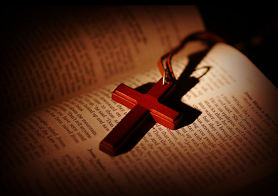 JPG 편집이미지 영어 기독교 종교 십자가 종교용품 기독교용품 그림자 사람없음 성경 오브젝트 편집실사 문자 CG 파일형식