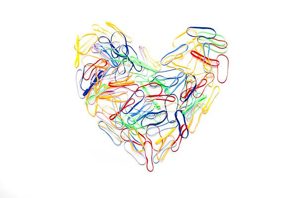 포토 JPG 스튜디오촬영 모양 백그라운드 누끼 사람없음 컬러풀 하트 고무줄 오브젝트 국내포토 컬러 실내 파일형식