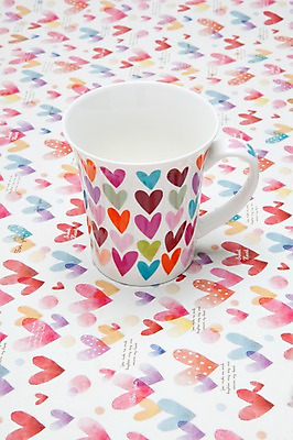 포토 JPG 스튜디오촬영 백그라운드 무늬 패턴 사람없음 컵 머그컵 하트 오브젝트 국내포토 모양 식기 실내 파일형식