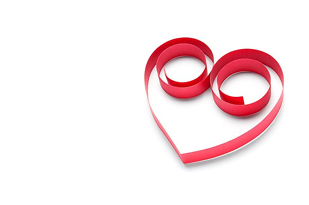 포토 JPG 스튜디오촬영 백그라운드 누끼 사람없음 빨간색 하트 오브젝트 종이접기 색종이 국내포토 모양 종이 컬러 실내 접기 파일형식