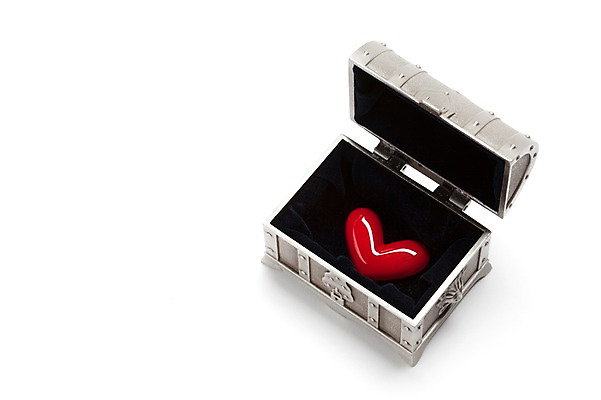 포토 JPG 스튜디오촬영 백그라운드 장신구 선물 누끼 사람없음 상자 하트 구슬 오브젝트 국내포토 모양 실내 파일형식