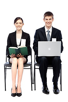포토 JPG 스튜디오촬영 전신 서양인 외국인 해외기획촬영 직업 여자 2011년태국 남자 대학생 포즈 의자 비즈니스 모션 실내 미소 웃음 들기 누끼 사람 앉기 정장 20대 성인 두명 책 비즈니스라이프 노트북 컴퓨터 경쟁 구직 직장인 기다림 이름표 면접 취업준비생 열정 수험표 청년만 성인만 국내포토 학생 라이프스타일 옷 감정 가구 컨셉 표정 인종 청년 내부 전자제품 파일형식