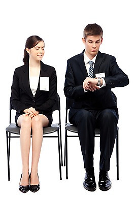 포토 JPG 스튜디오촬영 전신 서양인 외국인 해외기획촬영 직업 응시 여자 2011년태국 남자 대학생 시계 포즈 의자 비즈니스 모션 실내 미소 웃음 누끼 사람 앉기 정장 손짓 20대 성인 두명 비즈니스라이프 경쟁 구직 가리킴 시간 직장인 기다림 이름표 지루함 면접 취업준비생 열정 수험표 긴장 청년만 성인만 국내포토 학생 라이프스타일 시선 옷 감정 가구 컨셉 표정 인종 청년 내부 파일형식