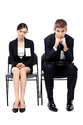 포토 JPG 스튜디오촬영 전신 서양인 외국인 해외기획촬영 직업 여자 2011년태국 남자 대학생 포즈 의자 비즈니스 모션 실내 누끼 사람 앉기 정장 손짓 20대 성인 두명 비즈니스라이프 경쟁 구직 직장인 기다림 이름표 지루함 면접 취업준비생 열정 수험표 긴장 청년만 성인만 국내포토 학생 라이프스타일 옷 감정 가구 컨셉 인종 청년 내부 파일형식