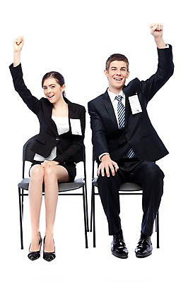 포토 JPG 스튜디오촬영 전신 서양인 외국인 해외기획촬영 직업 여자 2011년태국 남자 대학생 포즈 의자 비즈니스 모션 실내 미소 웃음 누끼 사람 앉기 정장 손짓 20대 성인 두명 비즈니스라이프 손들기 경쟁 구직 직장인 이름표 면접 취업준비생 열정 수험표 청년만 성인만 국내포토 학생 라이프스타일 옷 감정 가구 컨셉 표정 인종 청년 내부 파일형식