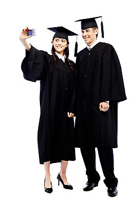 포토 JPG 스튜디오촬영 전신 서양인 외국인 해외기획촬영 학생 여자 2011년태국 기념일 남자 대학생 포즈 학사모 졸업 모션 성공 졸업식 실내 졸업생 서기 미소 웃음 들기 누끼 사람 이벤트 20대 성인 두명 친구 카메라 사진촬영 축하 가운 졸업가운 결과 셀프카메라 청년만 성인만 국내포토 모자_잡화 옷 교육 컨셉 관계 표정 인종 청년 내부 전자제품 촬영 파일형식