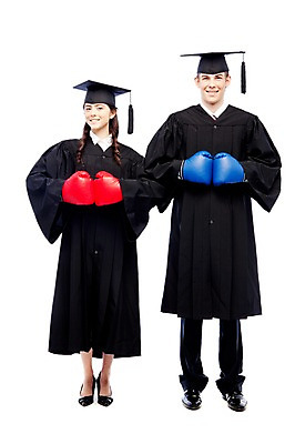 포토 JPG 스튜디오촬영 전신 서양인 외국인 해외기획촬영 학생 여자 2011년태국 기념일 남자 대학생 포즈 학사모 졸업 모션 성공 졸업식 실내 졸업생 서기 미소 웃음 누끼 사람 이벤트 20대 성인 두명 친구 경쟁 권투 축하 가운 졸업가운 권투글러브 결과 라이벌 싸움 권투용품 청년만 성인만 국내포토 모자_잡화 옷 교육 스포츠용품 컨셉 관계 표정 인종 청년 내부 격투기 글러브 파일형식