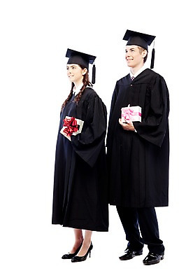 포토 JPG 스튜디오촬영 전신 서양인 외국인 해외기획촬영 학생 응시 여자 2011년태국 기념일 남자 대학생 포즈 학사모 졸업 모션 성공 졸업식 실내 졸업생 선물 서기 미소 웃음 들기 누끼 사람 이벤트 20대 성인 두명 친구 선물상자 상자 축하 가운 졸업가운 결과 청년만 성인만 국내포토 모자_잡화 시선 옷 교육 컨셉 관계 표정 인종 청년 내부 파일형식