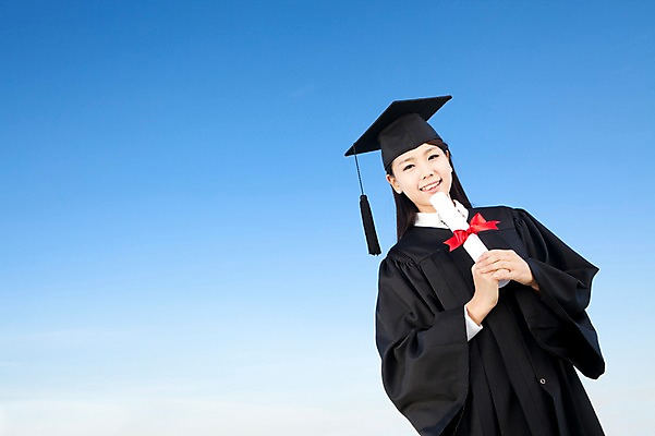 포토 JPG 학생 여자 기념일 리본 대학생 포즈 학사모 졸업 모션 하늘 성공 졸업식 졸업생 한명 서기 미소 웃음 들기 사람 동양인 이벤트 상반신 20대 성인 야외 장식 한국인 축하 가운 졸업가운 결과 졸업장 여자만 여자한명만 성인여자만 청년만 청년여자만 성인한명만 청년여자한명만 성인여자한명만 성인만 국내포토 모자_잡화 1 옷 교육 컨셉 표정 인종 청년 파일형식