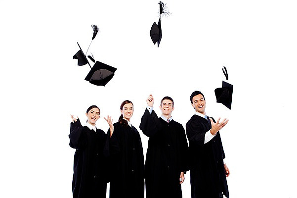 포토 JPG 스튜디오촬영 서양인 외국인 해외기획촬영 학생 여자 2011년태국 기념일 남자 대학생 포즈 학사모 졸업 모션 성공 졸업식 실내 졸업생 서기 미소 웃음 들기 누끼 사람 손짓 이벤트 여러명 상반신 20대 성인 친구 축하 가운 졸업가운 던지기 결과 청년만 성인만 국내포토 모자_잡화 옷 교육 다수 컨셉 관계 표정 인종 청년 내부 파일형식