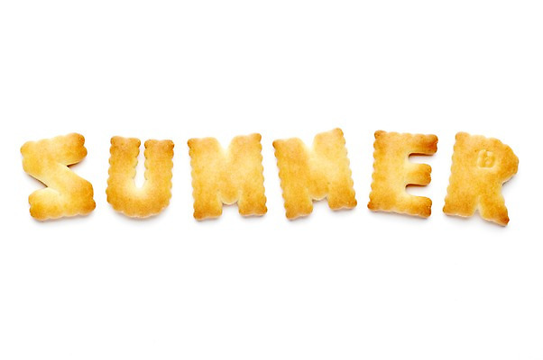 포토 JPG 스튜디오촬영 문자 알파벳 영어 사계절 계절 음식 자연 대문자 디저트 실내 누끼 사람없음 여름 단어 쿠키 과자 빵집 국내포토 내부 상점 생태계 파일형식