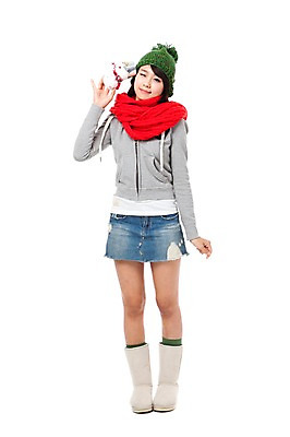 포토 JPG 스튜디오촬영 전신 모자 학생 계절 여자 기념일 행복 인형 대학생 포즈 크리스마스장식 크리스마스 겨울 모션 눈사람 크리스마스용품 실내 한명 서기 미소 웃음 들기 누끼 사람 동양인 이벤트 20대 성인 장식 목도리 기쁨 한국인 즐거움 오브젝트 여자만 여자한명만 성인여자만 청년만 청년여자만 성인한명만 청년여자한명만 성인여자한명만 성인만 국내포토 1 잡화 감정 표정 인종 청년 내부 용품 파일형식