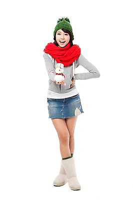 포토 JPG 스튜디오촬영 전신 모자 학생 계절 여자 기념일 행복 인형 대학생 포즈 크리스마스장식 크리스마스 겨울 모션 눈사람 크리스마스용품 실내 한명 서기 미소 웃음 들기 누끼 사람 동양인 이벤트 20대 성인 장식 목도리 기쁨 한국인 즐거움 오브젝트 여자만 여자한명만 성인여자만 청년만 청년여자만 성인한명만 청년여자한명만 성인여자한명만 성인만 국내포토 1 잡화 감정 표정 인종 청년 내부 용품 파일형식