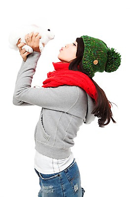 포토 JPG 스튜디오촬영 동물 모자 한마리 학생 계절 여자 행복 대학생 포즈 겨울 모션 키스 실내 한명 서기 미소 웃음 들기 누끼 사람 동양인 이벤트 상반신 20대 성인 목도리 기쁨 한국인 토끼 즐거움 반려 여자만 여자한명만 성인여자만 청년만 청년여자만 성인한명만 청년여자한명만 성인여자한명만 성인만 국내포토 1 잡화 감정 포유류 표정 인종 청년 내부 반려동물 애정표현 파일형식