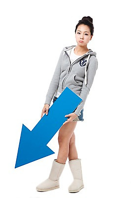 포토 JPG 스튜디오촬영 전신 학생 라이프스타일 여자 교육 화살표 대학생 포즈 모션 대학생라이프 실내 한명 서기 들기 누끼 사람 동양인 20대 성인 캠퍼스라이프 한국인 슬픔 하락 부정적 여자만 여자한명만 성인여자만 청년만 청년여자만 성인한명만 청년여자한명만 성인여자한명만 성인만 국내포토 1 감정 컨셉 인종 청년 내부 생활 파일형식