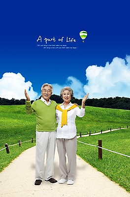 전신 PSD 구름 편집 편집이미지 라이프스타일 부부 커플 여자 할아버지 노년 남자 행복 길 할머니 여유 하늘 휴식 서기 미소 웃음 사람 잔디 초원 성인 두명 라이프 실버라이프 울타리 소풍 노부부 열기구 노인만 성인만 이미지편집 자연요소 식물 감정 컨셉 관계 항공교통 모션 표정 생활 담장 야외활동 파일형식