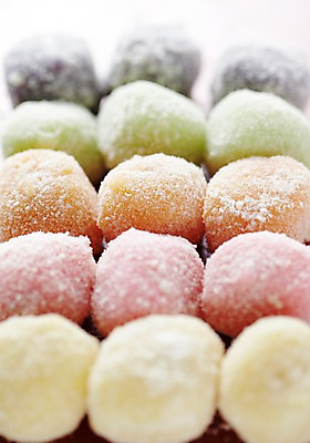 포토 JPG 스튜디오촬영 명절 한식 음식 디저트 떡 한국 실내 사람없음 전통음식 경단 국내포토 전통 기념일 아시아 내부 파일형식