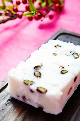 포토 JPG 스튜디오촬영 접시 명절 한식 음식 디저트 떡 한국 실내 사람없음 전통음식 흰색 설기 국내포토 전통 식기 기념일 아시아 컬러 내부 파일형식