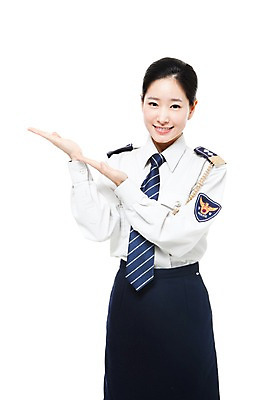 포토 JPG 스튜디오촬영 직업 여자 포즈 유니폼 모션 안내 실내 한명 서기 미소 웃음 누끼 사람 동양인 손짓 상반신 20대 성인 한국인 작업실 경찰 전문직 경찰복 여경 여자만 여자한명만 성인여자만 청년만 청년여자만 성인한명만 청년여자한명만 성인여자한명만 성인만 국내포토 1 옷 표정 인종 청년 내부 파일형식
