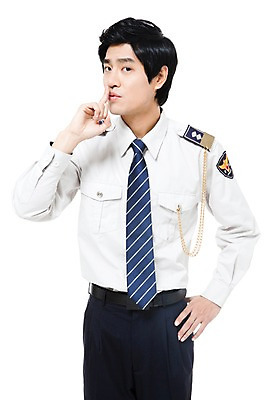 포토 JPG 스튜디오촬영 직업 남자 허리손 포즈 유니폼 모션 실내 한명 서기 누끼 사람 동양인 손짓 상반신 20대 성인 한국인 작업실 경찰 전문직 쉿 경찰복 남자만 남자한명만 성인남자만 청년만 청년남자만 청년남자한명만 성인한명만 성인남자한명만 성인만 국내포토 1 옷 인종 청년 내부 조용 파일형식