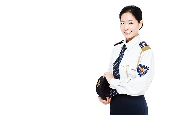 포토 JPG 스튜디오촬영 직업 모자 잡화 여자 포즈 유니폼 모션 실내 한명 서기 미소 웃음 들기 누끼 사람 동양인 상반신 20대 성인 한국인 작업실 경찰 전문직 경찰복 여경 경찰모자 여자만 여자한명만 성인여자만 청년만 청년여자만 성인한명만 청년여자한명만 성인여자한명만 성인만 국내포토 모자_잡화 1 옷 표정 인종 청년 내부 파일형식