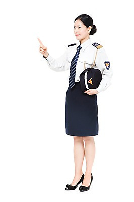 포토 JPG 스튜디오촬영 전신 직업 모자 잡화 여자 포즈 유니폼 모션 실내 경고 한명 서기 미소 웃음 들기 누끼 사람 동양인 손짓 20대 성인 한국인 금지 가리킴 작업실 경찰 전문직 경찰복 여경 경찰모자 여자만 여자한명만 성인여자만 청년만 청년여자만 성인한명만 청년여자한명만 성인여자한명만 성인만 국내포토 모자_잡화 1 옷 표정 인종 청년 내부 파일형식