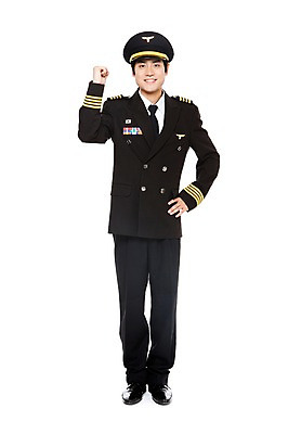 포토 JPG 스튜디오촬영 전신 직업 남자 허리손 포즈 유니폼 모션 실내 한명 서기 미소 웃음 누끼 사람 동양인 손짓 20대 성인 파이팅 한국인 작업실 전문직 파일럿 승무원 기장 남자만 남자한명만 성인남자만 청년만 청년남자만 청년남자한명만 성인한명만 성인남자한명만 성인만 국내포토 1 옷 표정 인종 청년 내부 파일형식