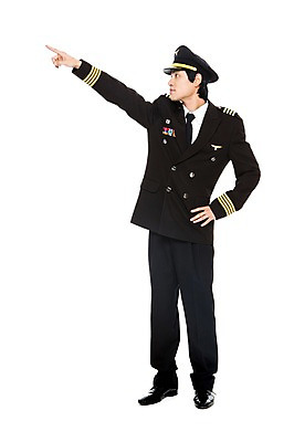 포토 JPG 스튜디오촬영 전신 직업 응시 남자 허리손 포즈 유니폼 모션 실내 한명 서기 누끼 사람 동양인 손짓 20대 성인 한국인 가리킴 작업실 전문직 파일럿 승무원 기장 남자만 남자한명만 성인남자만 청년만 청년남자만 청년남자한명만 성인한명만 성인남자한명만 성인만 국내포토 1 시선 옷 인종 청년 내부 파일형식