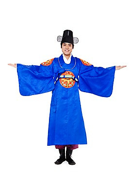 포토 JPG 스튜디오촬영 전신 한국문화 한국전통 전통 남자 행복 문화 포즈 신랑 결혼 모션 팔벌리기 한국 실내 한명 서기 미소 웃음 누끼 사람 동양인 20대 성인 기쁨 한국인 전통의상 한복 즐거움 전통혼례 혼례복 남자만 남자한명만 성인남자만 청년만 청년남자만 청년남자한명만 성인한명만 성인남자한명만 성인만 국내포토 1 동양문화 감정 아시아 표정 인종 이벤트 청년 내부 전통의례 파일형식