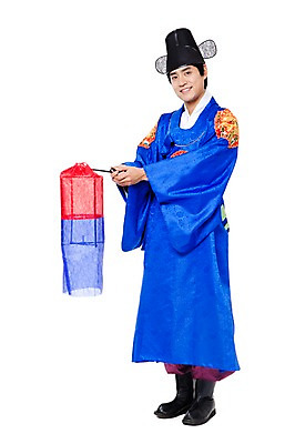 포토 JPG 스튜디오촬영 전신 한국문화 한국전통 전통 남자 행복 문화 포즈 신랑 결혼 모션 한국 실내 한명 서기 미소 웃음 들기 누끼 사람 동양인 20대 성인 기쁨 한국인 전통의상 한복 즐거움 전통혼례 청사초롱 혼례복 남자만 남자한명만 성인남자만 청년만 청년남자만 청년남자한명만 성인한명만 성인남자한명만 성인만 국내포토 1 동양문화 감정 아시아 표정 인종 이벤트 청년 내부 전통의례 초롱 파일형식