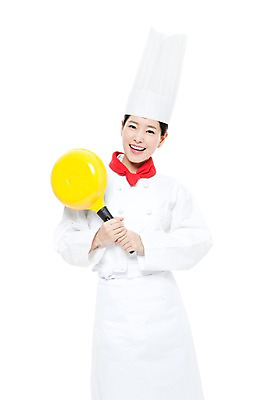 포토 JPG 스튜디오촬영 직업 여자 포즈 모션 주방용품 실내 요리사모자 요리 한명 서기 미소 웃음 들기 누끼 사람 동양인 상반신 20대 성인 주방장 요리사 앞치마 한국인 프라이팬 작업실 전문직 조리복 여자만 여자한명만 성인여자만 청년만 청년여자만 성인한명만 청년여자한명만 성인여자한명만 성인만 국내포토 모자_잡화 1 생활용품 유니폼 표정 인종 청년 내부 파일형식