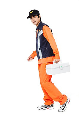 포토 JPG 스튜디오촬영 전신 직업 모자 잡화 남자 포즈 유니폼 모션 실내 한명 서기 미소 웃음 들기 누끼 사람 동양인 20대 성인 치료 걷기 한국인 작업실 전문직 구급상자 구급약품 구급요원 응급구조사 남자만 남자한명만 성인남자만 청년만 청년남자만 청년남자한명만 성인한명만 성인남자한명만 성인만 국내포토 1 옷 의학 표정 인종 청년 내부 약 의료용품 파일형식