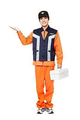 포토 JPG 스튜디오촬영 전신 직업 모자 잡화 남자 포즈 유니폼 모션 안내 실내 한명 서기 미소 웃음 들기 누끼 사람 동양인 손짓 20대 성인 치료 한국인 작업실 전문직 구급상자 구급약품 구급요원 응급구조사 남자만 남자한명만 성인남자만 청년만 청년남자만 청년남자한명만 성인한명만 성인남자한명만 성인만 국내포토 1 옷 의학 표정 인종 청년 내부 약 의료용품 파일형식