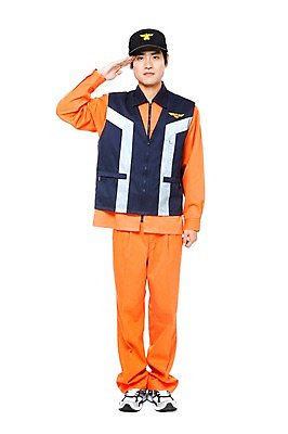 포토 JPG 스튜디오촬영 전신 직업 모자 잡화 남자 포즈 유니폼 모션 실내 한명 서기 누끼 사람 동양인 손짓 20대 성인 치료 한국인 인사 작업실 전문직 경례 구급요원 응급구조사 남자만 남자한명만 성인남자만 청년만 청년남자만 청년남자한명만 성인한명만 성인남자한명만 성인만 국내포토 1 옷 의학 인종 청년 내부 예절 파일형식