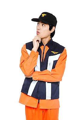 포토 JPG 스튜디오촬영 직업 모자 잡화 남자 포즈 유니폼 생각 모션 실내 한명 서기 누끼 사람 동양인 손짓 상반신 20대 성인 치료 한국인 작업실 전문직 고민 구급요원 응급구조사 남자만 남자한명만 성인남자만 청년만 청년남자만 청년남자한명만 성인한명만 성인남자한명만 성인만 국내포토 1 옷 감정 의학 인종 청년 내부 파일형식