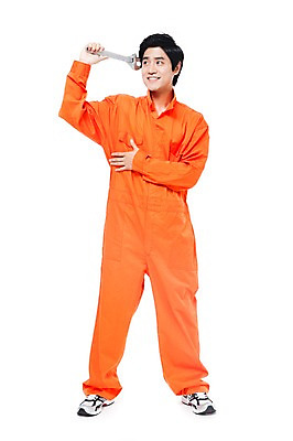 포토 JPG 스튜디오촬영 전신 직업 남자 포즈 모션 실내 작업복 한명 서기 미소 웃음 들기 누끼 사람 동양인 20대 성인 한국인 공구 스패너 작업실 엔지니어 수리 전문직 정비공 남자만 남자한명만 성인남자만 청년만 청년남자만 청년남자한명만 성인한명만 성인남자한명만 성인만 국내포토 1 옷 표정 인종 청년 내부 도구 기술자 파일형식