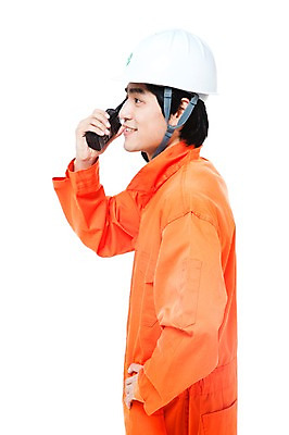 포토 JPG 스튜디오촬영 직업 남자 허리손 포즈 통신 모션 실내 작업복 한명 서기 미소 웃음 들기 누끼 사람 동양인 상반신 20대 성인 옆모습 통신기기 한국인 작업실 엔지니어 수리 전문직 안전모 무전기 정비공 무전 남자만 남자한명만 성인남자만 청년만 청년남자만 청년남자한명만 성인한명만 성인남자한명만 성인만 국내포토 1 옷 뷰포인트 무선통신 표정 인종 청년 내부 기계 기술자 헬멧 안전장비 파일형식