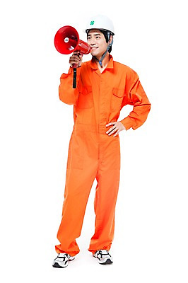 포토 JPG 스튜디오촬영 전신 직업 남자 허리손 포즈 모션 안내 실내 작업복 한명 서기 미소 웃음 들기 누끼 사람 동양인 20대 성인 확성기 외침 한국인 작업실 엔지니어 수리 전문직 안전모 알림 정비공 남자만 남자한명만 성인남자만 청년만 청년남자만 청년남자한명만 성인한명만 성인남자한명만 성인만 국내포토 1 옷 표정 인종 청년 내부 소리 기술자 헬멧 안전장비 파일형식