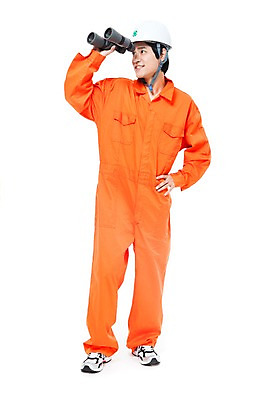 포토 JPG 스튜디오촬영 전신 직업 남자 허리손 포즈 모션 실내 작업복 한명 서기 미소 웃음 들기 누끼 사람 동양인 풍경 20대 성인 망원경 한국인 관찰 작업실 엔지니어 수리 전문직 안전모 정비공 남자만 남자한명만 성인남자만 청년만 청년남자만 청년남자한명만 성인한명만 성인남자한명만 성인만 국내포토 1 옷 표정 인종 청년 내부 기술자 헬멧 안전장비 파일형식