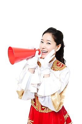 포토 JPG 스튜디오촬영 직업 여자 포즈 유니폼 응원 모션 안내 실내 한명 서기 미소 웃음 들기 누끼 사람 동양인 상반신 20대 성인 확성기 외침 한국인 작업실 전문직 알림 치어리더 치어걸 여자만 여자한명만 성인여자만 청년만 청년여자만 성인한명만 청년여자한명만 성인여자한명만 성인만 국내포토 1 옷 표정 인종 청년 내부 소리 파일형식