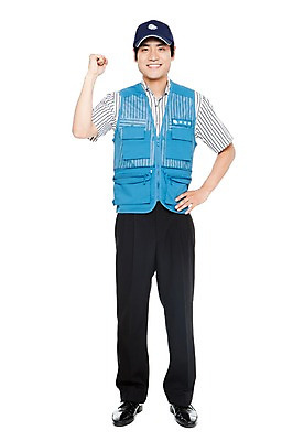 포토 JPG 스튜디오촬영 전신 직업 모자 남자 허리손 포즈 모션 실내 한명 서기 미소 웃음 누끼 사람 동양인 손짓 20대 성인 파이팅 한국인 조끼 작업실 전문직 택배기사 배송 택배 남자만 남자한명만 성인남자만 청년만 청년남자만 청년남자한명만 성인한명만 성인남자한명만 성인만 국내포토 1 잡화 표정 인종 청년 내부 외투 운송업 배달원 파일형식