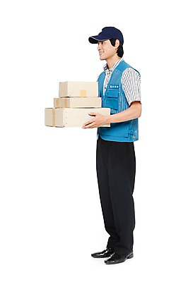 포토 JPG 스튜디오촬영 전신 직업 모자 남자 포즈 모션 실내 한명 서기 미소 웃음 들기 누끼 사람 동양인 20대 성인 옆모습 상자 한국인 운송업 조끼 작업실 전문직 택배기사 배송 택배 소포 택배상자 물류 소화물 남자만 남자한명만 성인남자만 청년만 청년남자만 청년남자한명만 성인한명만 성인남자한명만 성인만 국내포토 1 잡화 산업 뷰포인트 표정 인종 청년 내부 외투 배달원 파일형식