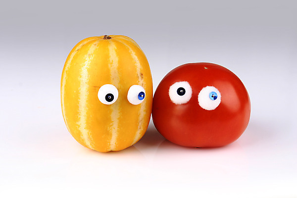 포토 JPG 스튜디오촬영 열매 음식 컨셉 토마토 채소 과일 실내 의인화 사람없음 농작물 두개 참외 국내포토 식물 2 농업 내부 파일형식