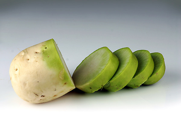 포토 JPG 스튜디오촬영 음식 다수 채소 식재료 단면 실내 사람없음 초록색 농작물 여러개 무 슬라이스 국내포토 컬러 농업 뿌리채소 내부 파일형식