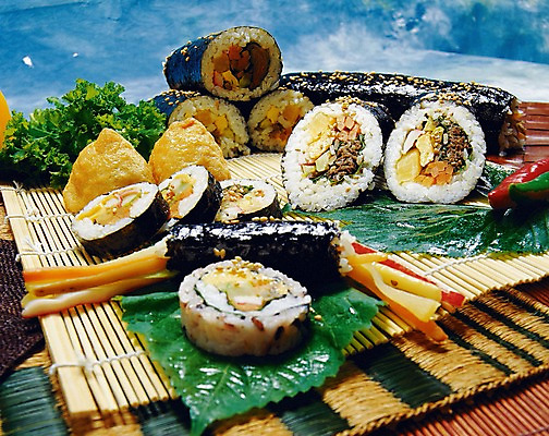 포토 JPG 음식 사람없음 분식 김밥 깻잎 대나무발 유부초밥 누드김밥 국내포토 채소 초밥 파일형식