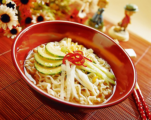 포토 JPG 음식 젓가락 사람없음 장식 라면 면류 분식 국내포토 수저 파일형식