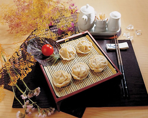 포토 JPG 꽃 음식 채소 젓가락 방울토마토 사람없음 분식 만두 양념통 소스통 국내포토 식물 토마토 수저 통 양념 소스_음식 파일형식